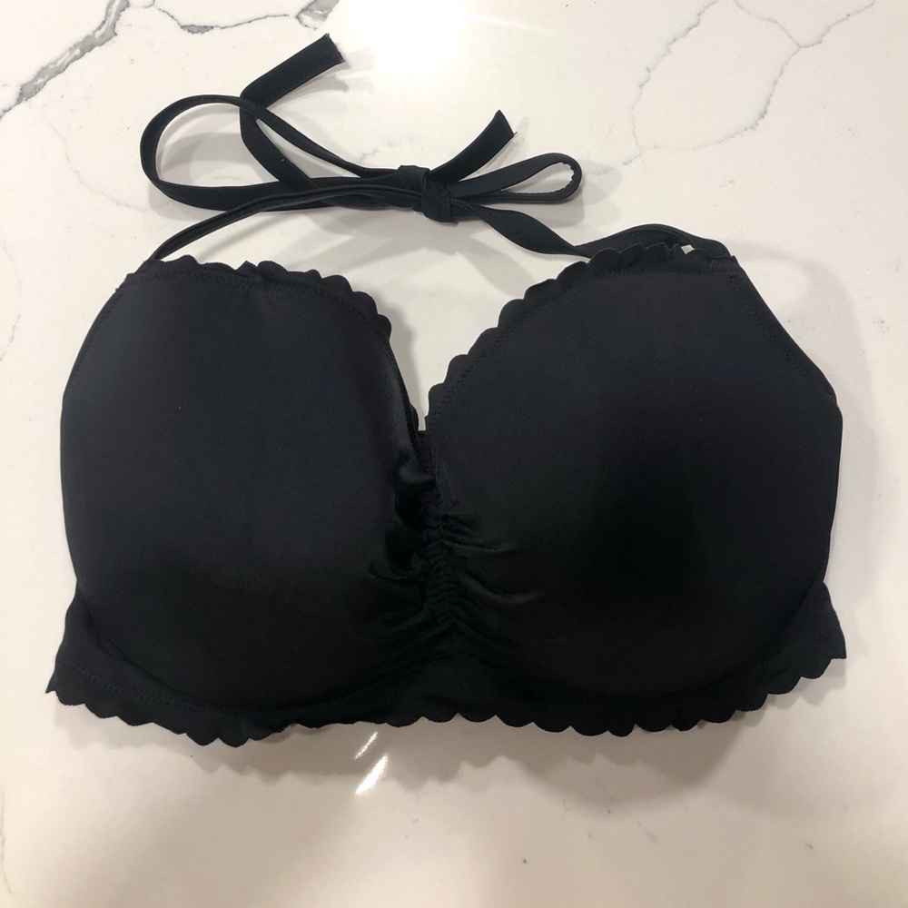 Victoria’s Secret black scalloped bikini top 34DDD